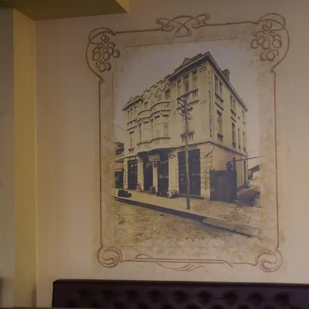 Ξενοδοχείο Family Chiplakoff 3*