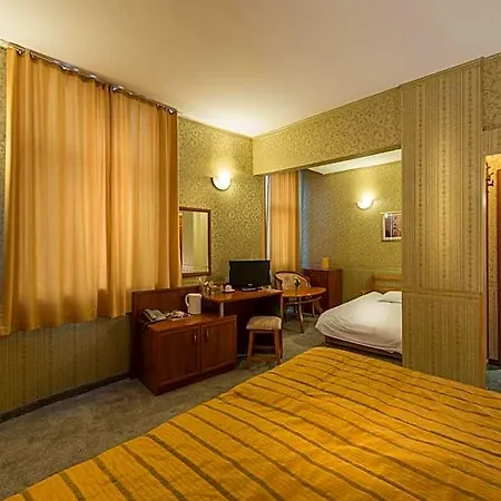 Hotel Family Chiplakoff 3*