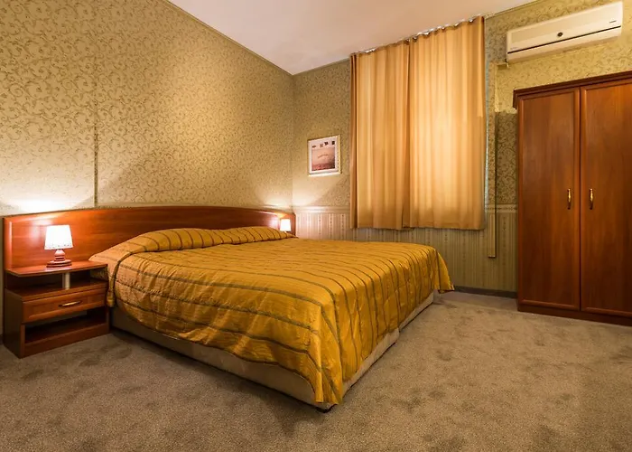 Отель Family Chiplakoff