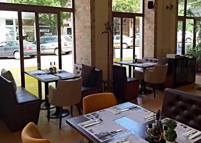 Family Chiplakoff Отель Бургас